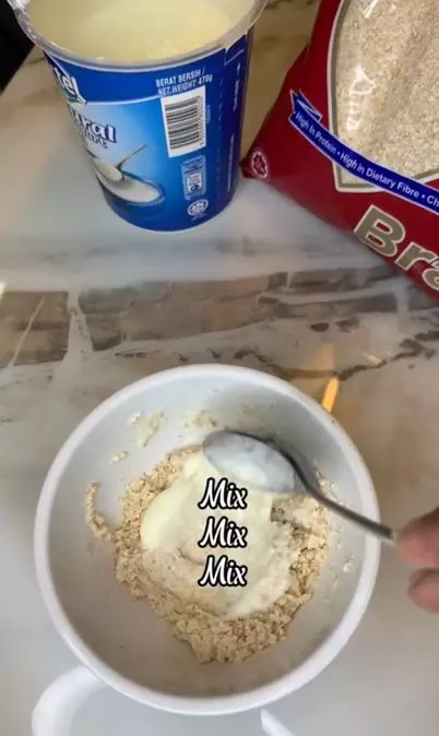 Trik merawat wajah mudah berjerawat pakai 1 jenis bahan makanan Berbagai sumber