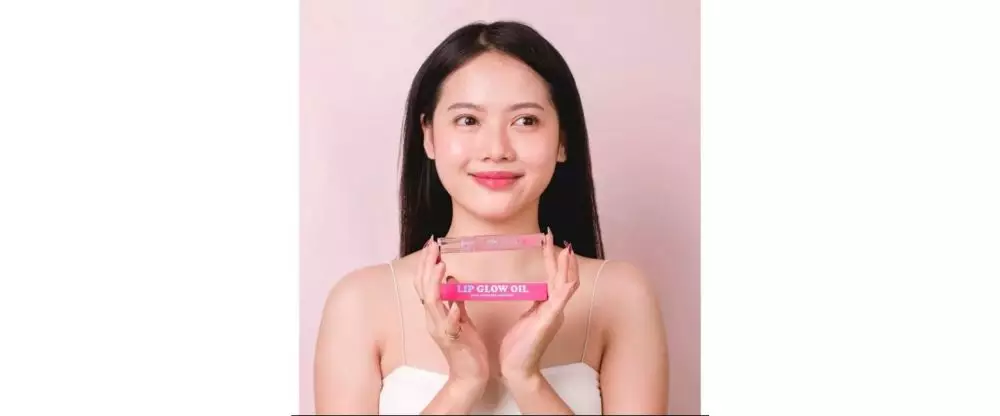 Rekomendasi lip oil lokal © 2023 berbagai sumber