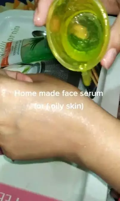 Trik membuat serum untuk wajah berminyak pakai 1 jenis buah-buahan Berbagai sumber