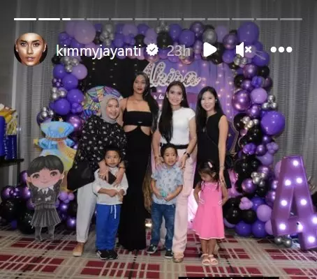 penampilan Kimmy Jayanti di hari ulang tahun anak © Instagram/@kimmyjayanti