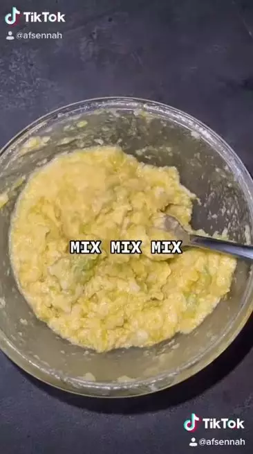 Trik atasi rambut kering pakai masker dari 1 jenis buah Berbagai sumber