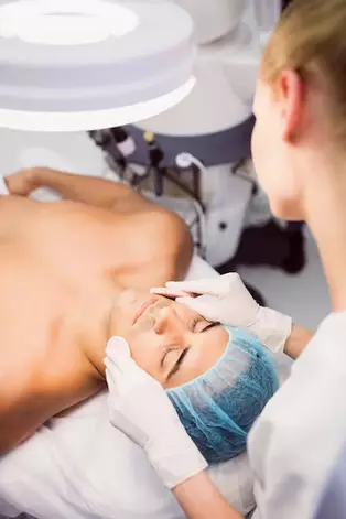  perawatan wajah remaja ala Betrand Peto berbagai sumber