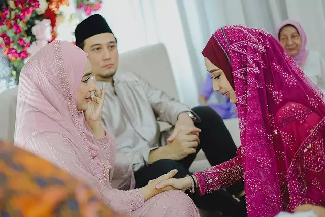 pengajian pernikahan anak Cindy Fatikasari © Instagram pengajian pernikahan anak Cindy Fatikasari © Instagram