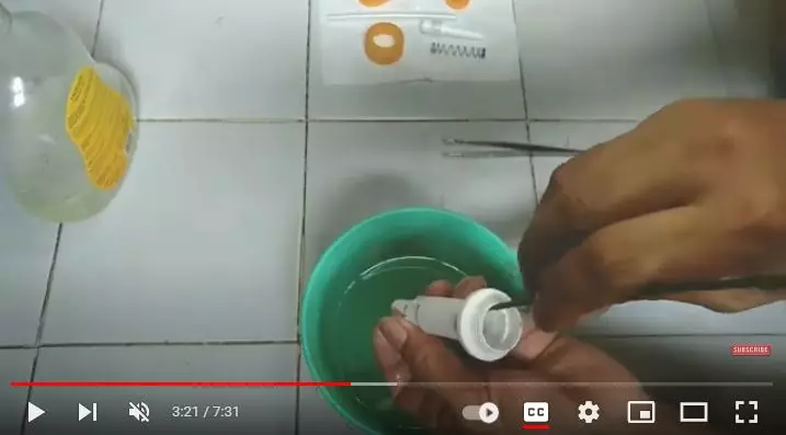 trik atasi botol pump skincare yang macet agar bisa dipakai lagi berbagai sumber trik atasi botol pump skincare yang macet agar bisa dipakai lagi berbagai sumber