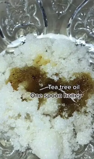 Trik hilangkan bekas luka pakai scrub dari 1 jenis bahan pemanis Berbagai sumber