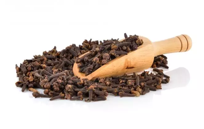 Cara membuat spray antiaging dari 1 jenis rempah Berbagai sumber