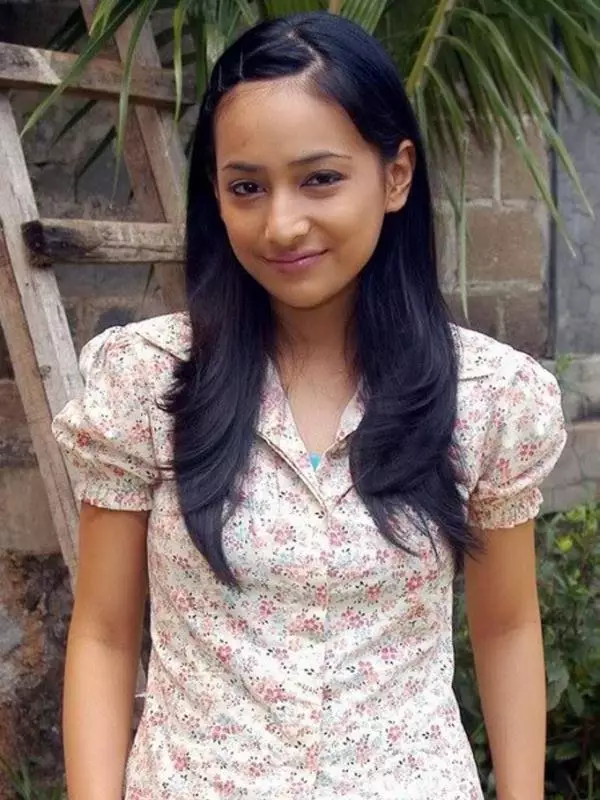 transformasi cindy fatikasari © berbagai sumber transformasi cindy fatikasari © berbagai sumber