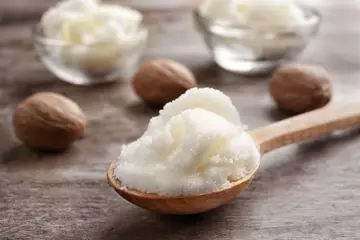 Trik pudarkan stretch marks © Instagram