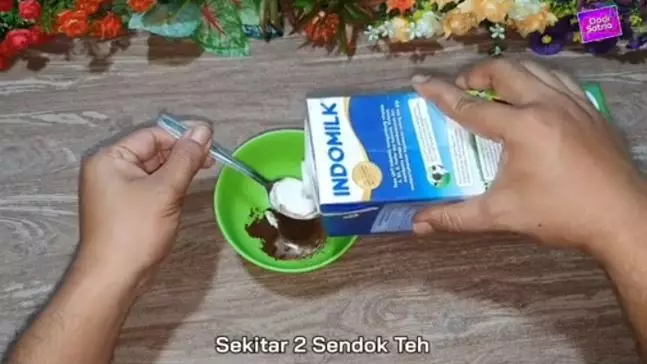 Trik menghitamkan rambut beruban pakai 1 jenis minuman Berbagai sumber