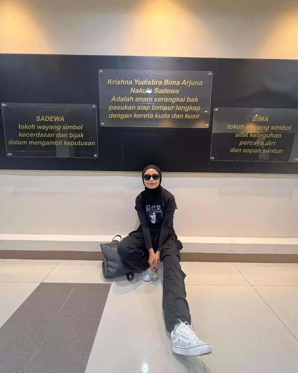 gaya stylish tantri kotak © instagram