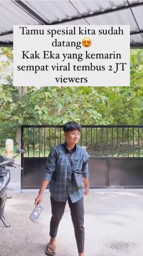 gadis tomboi dirias pengantin barbie © 2023 brilio.net