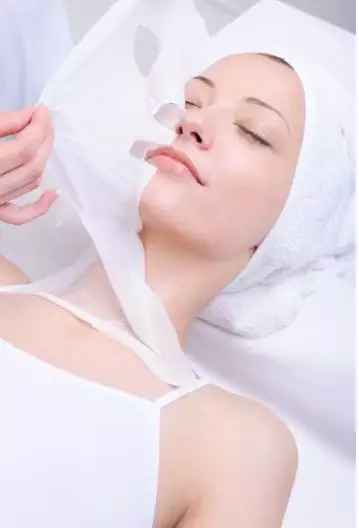 kecantikan kulit ala Juliana Moechtar berbagai sumber