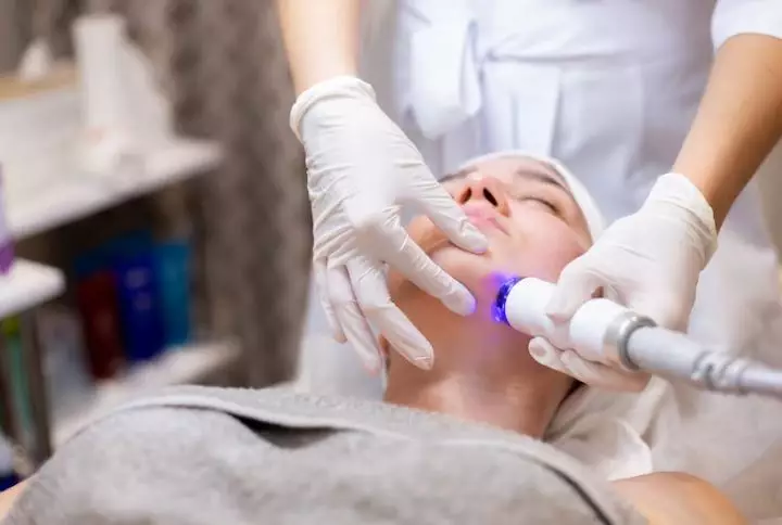 kecantikan kulit ala Juliana Moechtar berbagai sumber