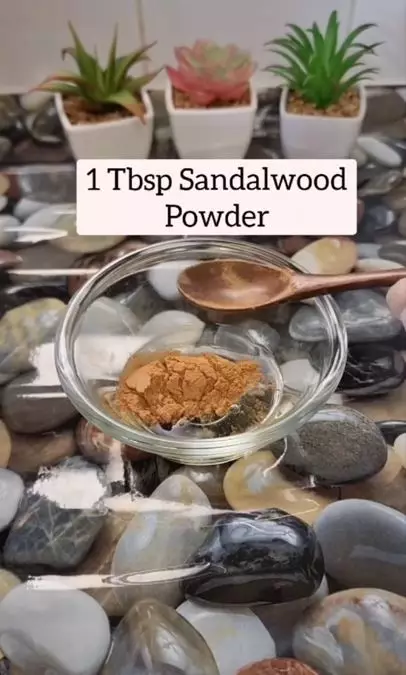 Mengecilkan pori-pori wajah pakai 1 jenis kayu Berbagai sumber