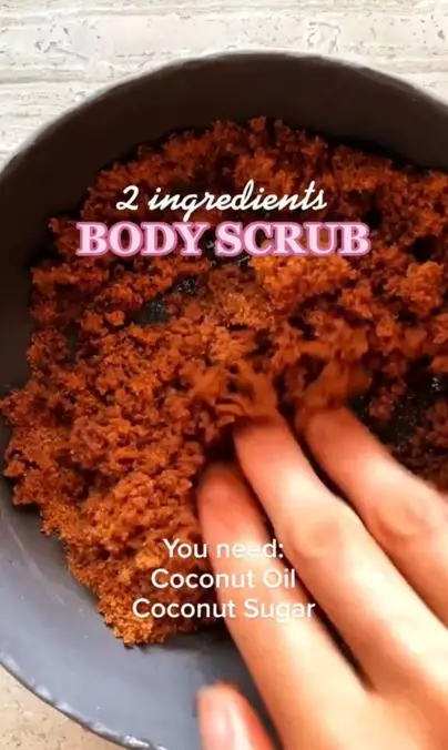 Atasi kulit kasar dan kering pakai 1 bahan pemanis Berbagai sumber