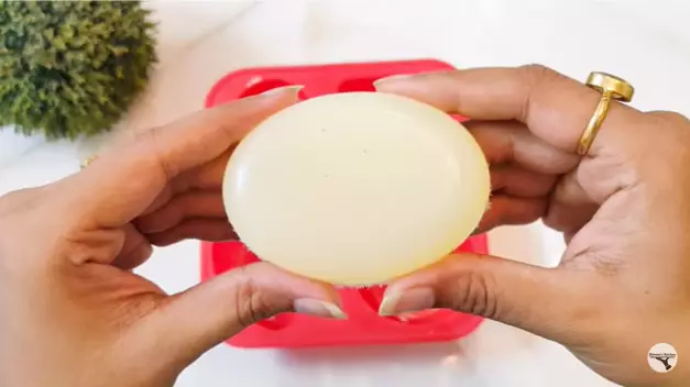 cara atasi ketombe dan gatal berlebih berbagai sumber