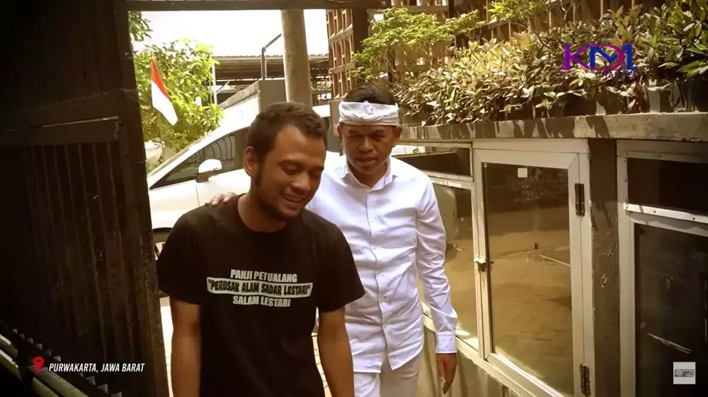 panji petualang makin kurus usai digigit king cobra © berbagai sumber panji petualang makin kurus usai digigit king cobra © berbagai sumber