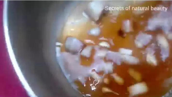 trik kuatkan akar rambut agar nggak mudah rontok berbagai sumber