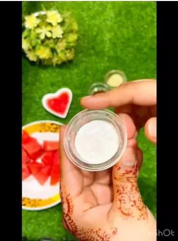 trik lembapkan kulit agar tak kering berbagai sumber