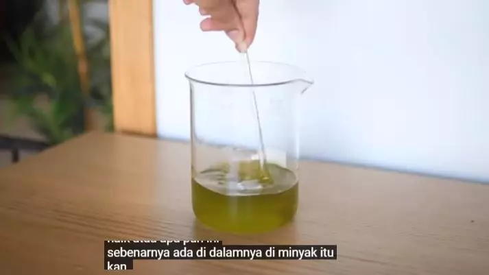 cara atasi ketombe basah pakai hair oil berbagai sumber cara atasi ketombe basah pakai hair oil berbagai sumber