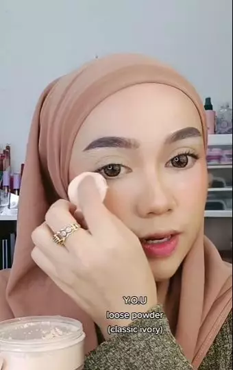 transformasi wanita recreate makeup pernikahan Lesti Kejora © 2023 brilio.net