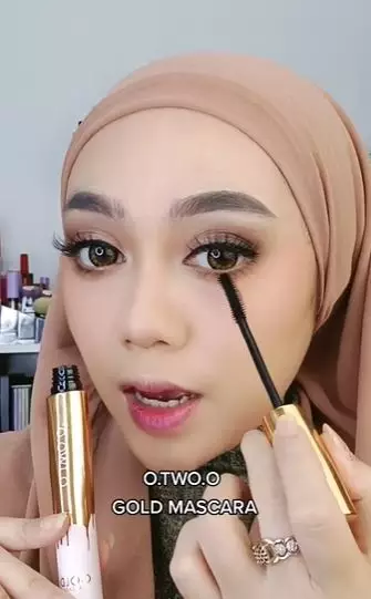 transformasi wanita recreate makeup pernikahan Lesti Kejora © 2023 brilio.net