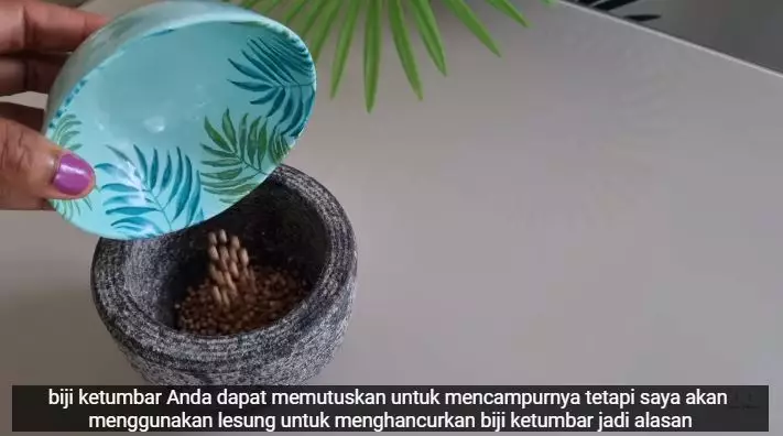 cara mudah atasi ketombe kering pakai kemiri berbagai sumber cara mudah atasi ketombe kering pakai kemiri berbagai sumber