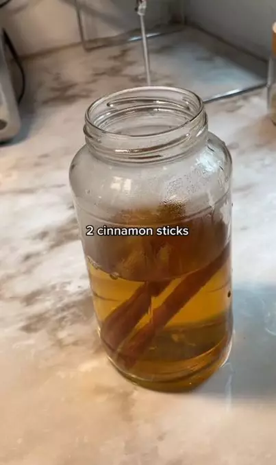 Obat kumur plak dan bau mulut dari 2 rempah Berbagai sumber Obat kumur plak dan bau mulut dari 2 rempah Berbagai sumber