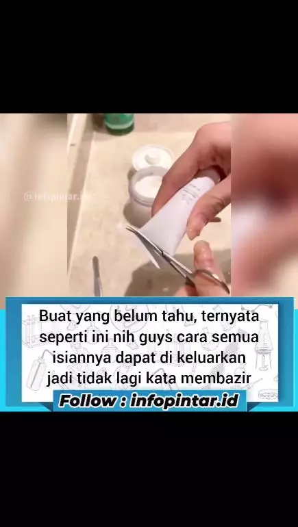 trik mengambil sisa moisturizer di botol tube berbagai sumber