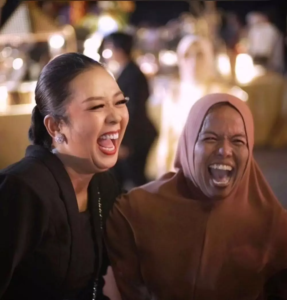 penampilan Soimah saat hadir di kondangan Denny Caknan © 2023 brilio.net