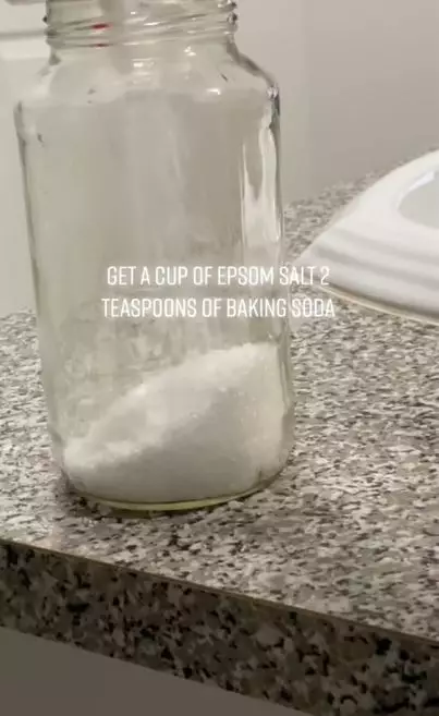 Atasi hiperpigmentasi dan kulit kasar pakai 1 jenis bahan kue Berbagai sumber