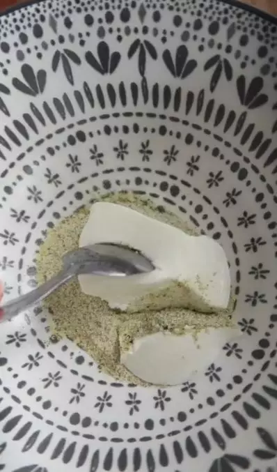 Atasi iritasi dan jerawat kulit sensitif dengan 1 jenis biji Berbagai sumber Atasi iritasi dan jerawat kulit sensitif dengan 1 jenis biji Berbagai sumber