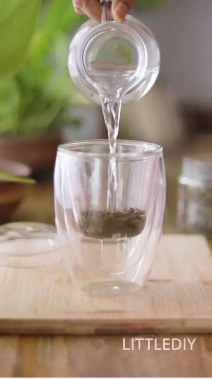 trik mudah merontokkan ketombe berkerak berbagai sumber