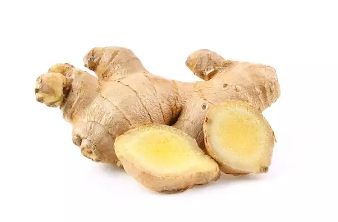 Putihkan gigi menguning pakai 1 jenis rempah Berbagai sumber Putihkan gigi menguning pakai 1 jenis rempah Berbagai sumber