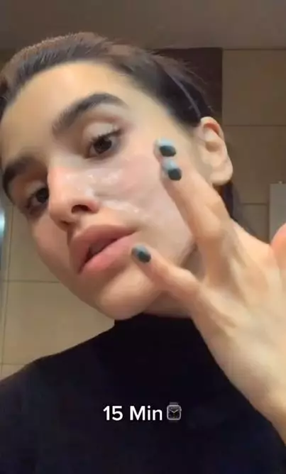 Hidrasi wajah kering dan keriput pakai 1 jenis minyak Berbagai sumber Hidrasi wajah kering dan keriput pakai 1 jenis minyak Berbagai sumber