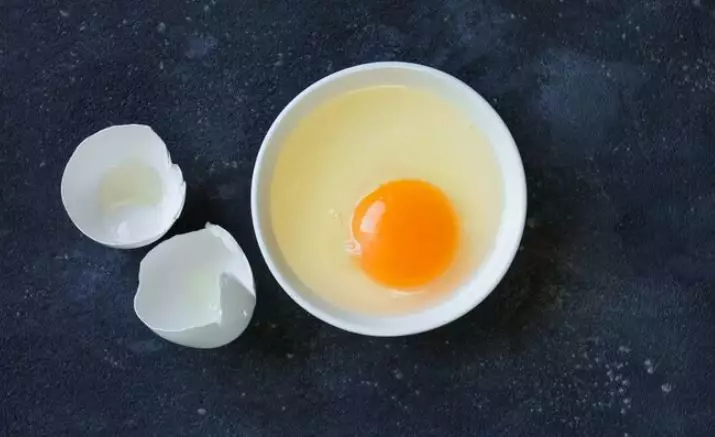 Atasi lepek dan berketombe dengan 1 sumber protein Berbagai sumber