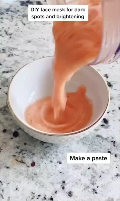 Atasi flek hitam penyebab kusam dengan 1 jenis buah Berbagai sumber Atasi flek hitam penyebab kusam dengan 1 jenis buah Berbagai sumber