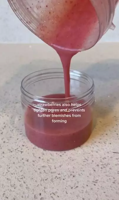 Cerahkan kantung mata menghitam pakai 1 jenis buah-buahan Berbagai sumber