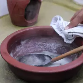 trik menghilangkan ketombe membandel berbagai sumber