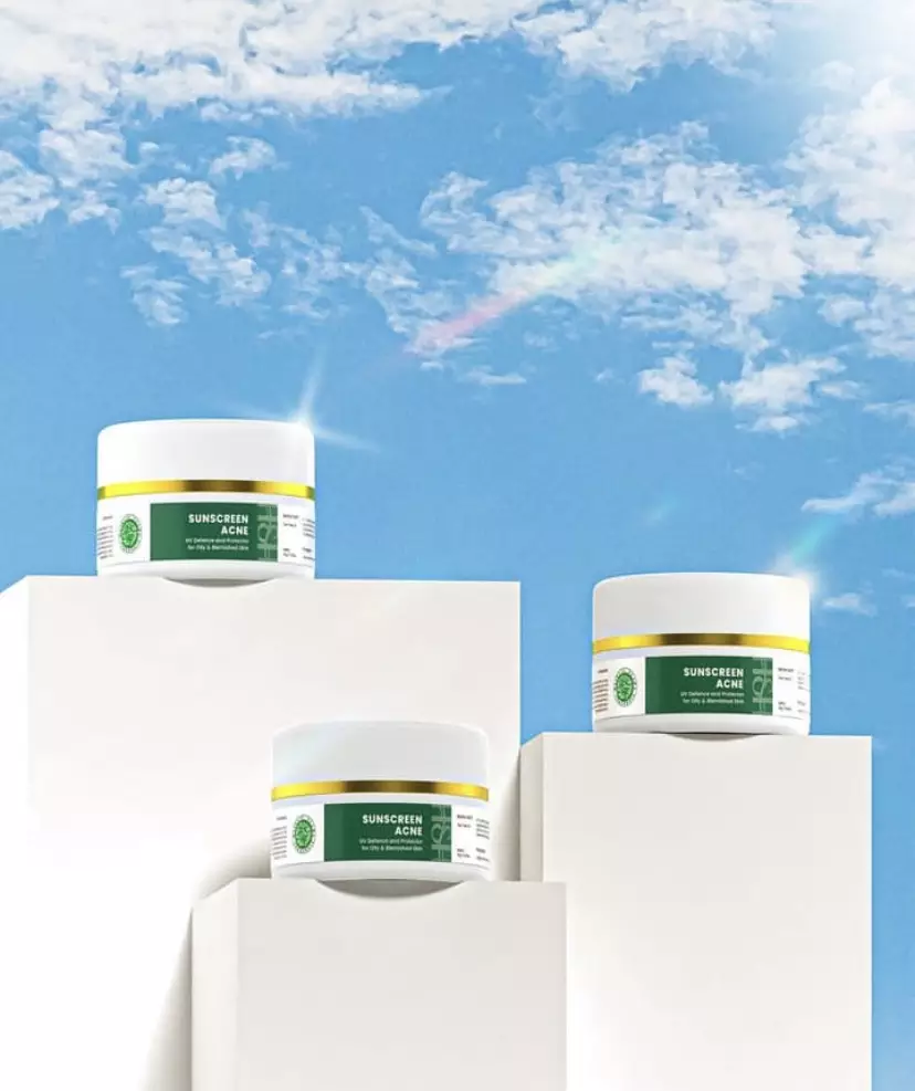 10 Rekomendasi sunscreen untuk kulit beruntusan © 2023 berbagai sumber