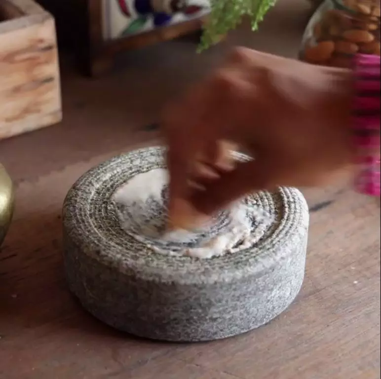 cara menghaluskan kulit bertekstur berbagai sumber