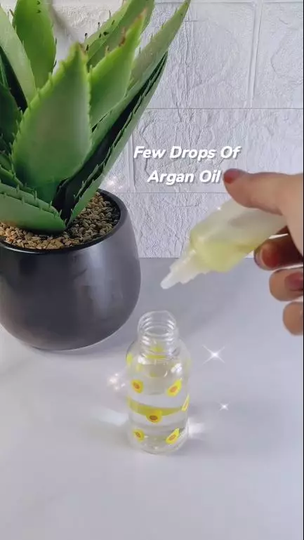 trik atasi rambut bau apek  berbagai sumber