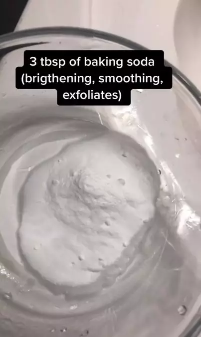 Hilangkan selulit dan kulit kasar pakai 1 bahan kue  Berbagai sumber