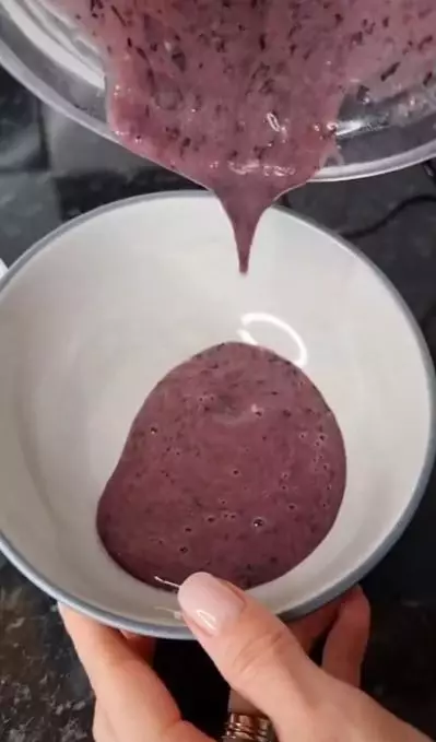 Hilangkan garis halus dan keriput pakai 2 jenis buah-buahan Berbagai sumber