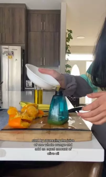 Kurangi kerontokan rambut pakai 1 jenis buah-buahan  Berbagai sumber Kurangi kerontokan rambut pakai 1 jenis buah-buahan  Berbagai sumber