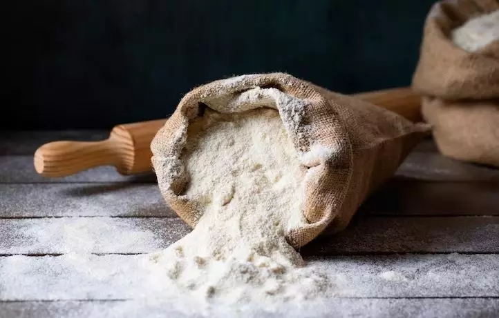 Bersihkan pori-pori tersumbat pakai 1 jenis tepung Berbagai sumber