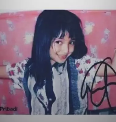 Marshanda saat masih kecil © Instagram