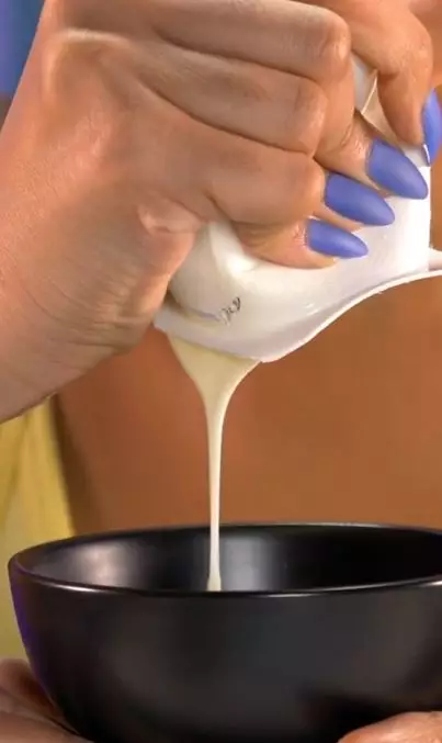 Memutihkan ketiak hitam dengan 1 produk olahan susu Berbagai sumber