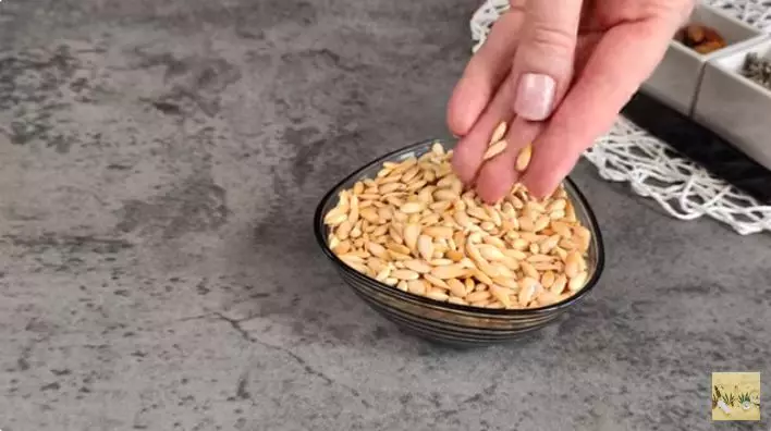 simpel pudarkan garis halus  berbagai sumber