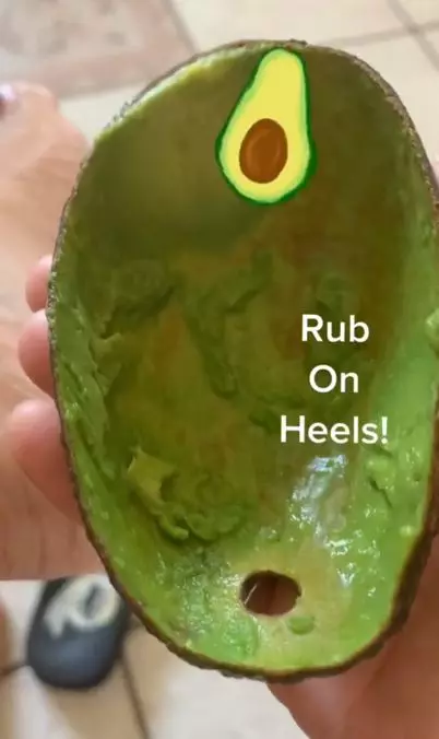 Haluskan tumit pecah-pecah pakai 1 jenis kulit buah Berbagai sumber